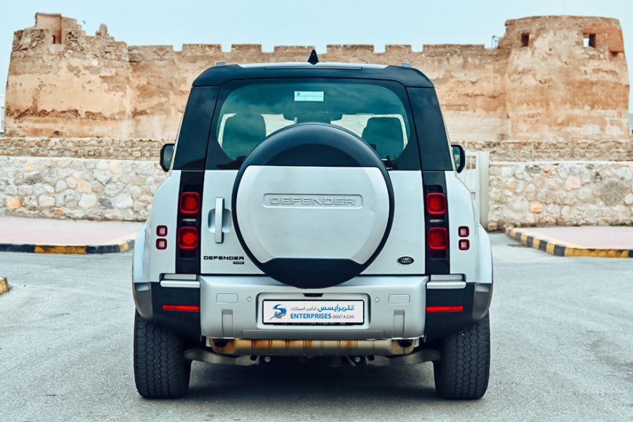 Land Rover Defender 2022