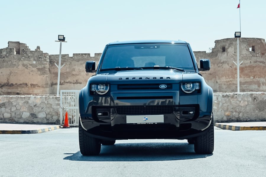Land Rover Defender 2024