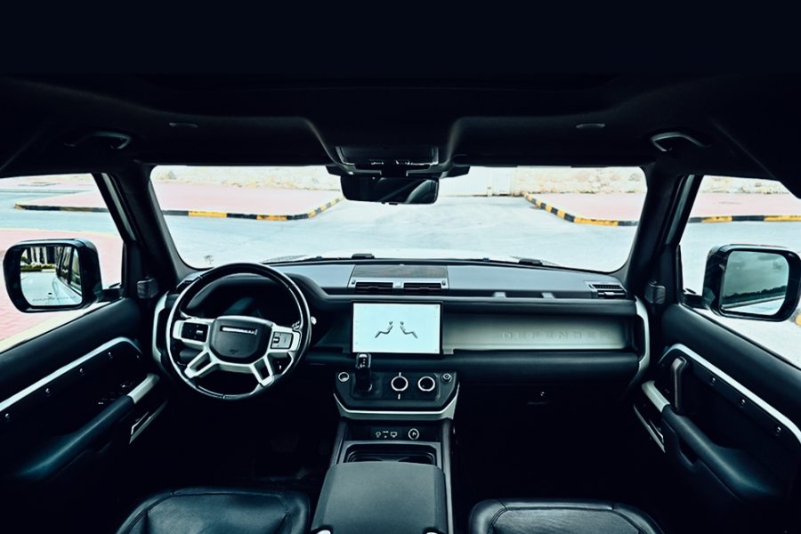 Land Rover Defender 2022